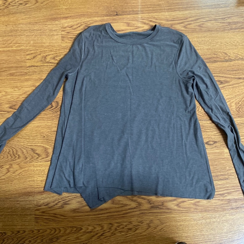 Lululemon dark grey long sleeve, size 4(XS/S)